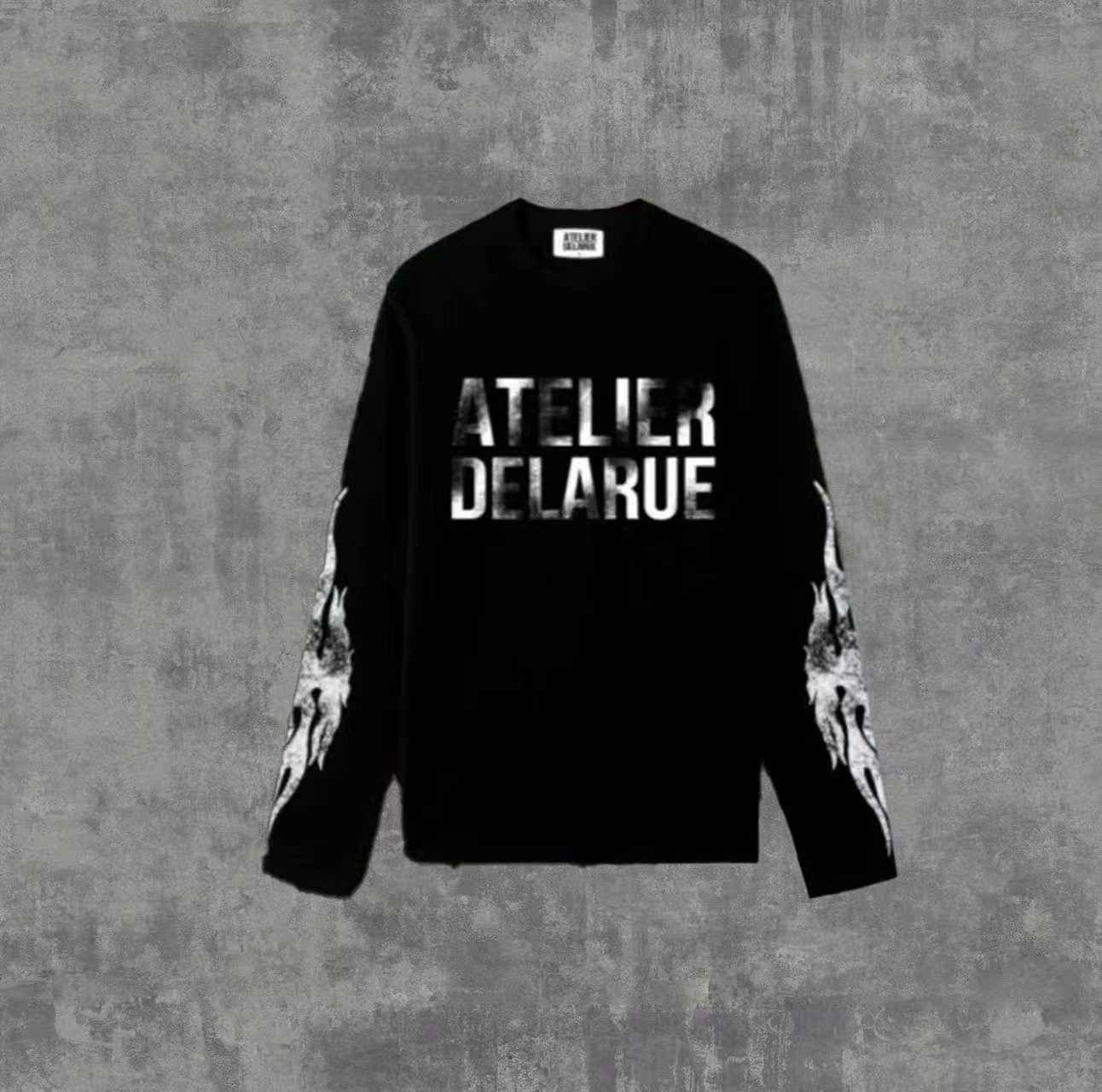 Rueflame Distressed Graphic Tee