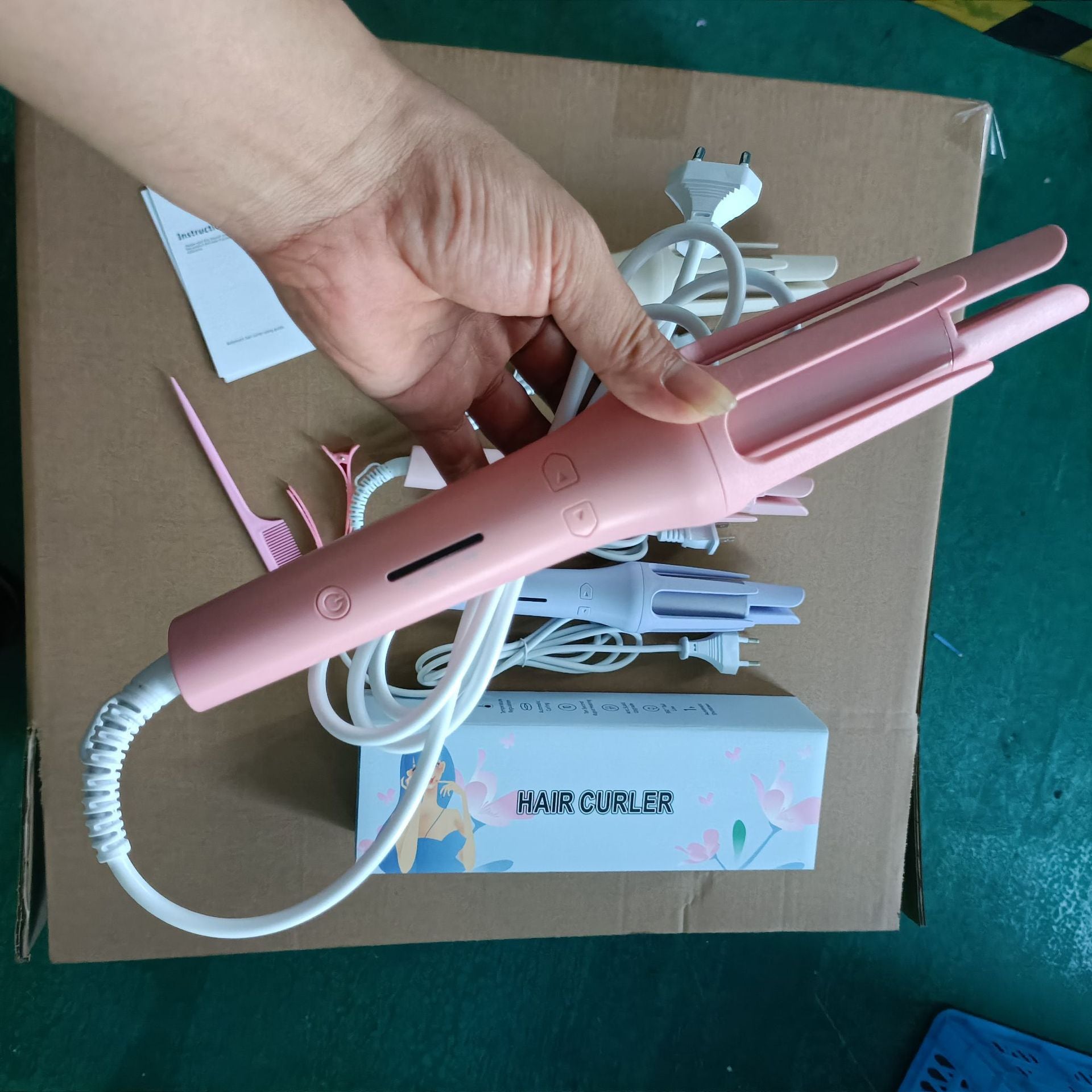 Automatic Hair Curling Iron with Negative Ion Technology